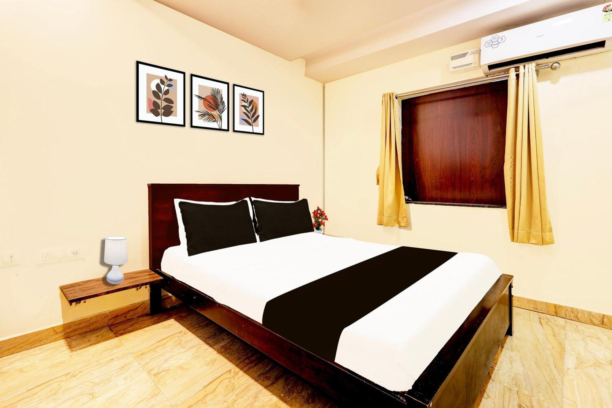 Super Hotel O Mahanadu Formerly Akshaya Bheemas Виджаявада Экстерьер фото