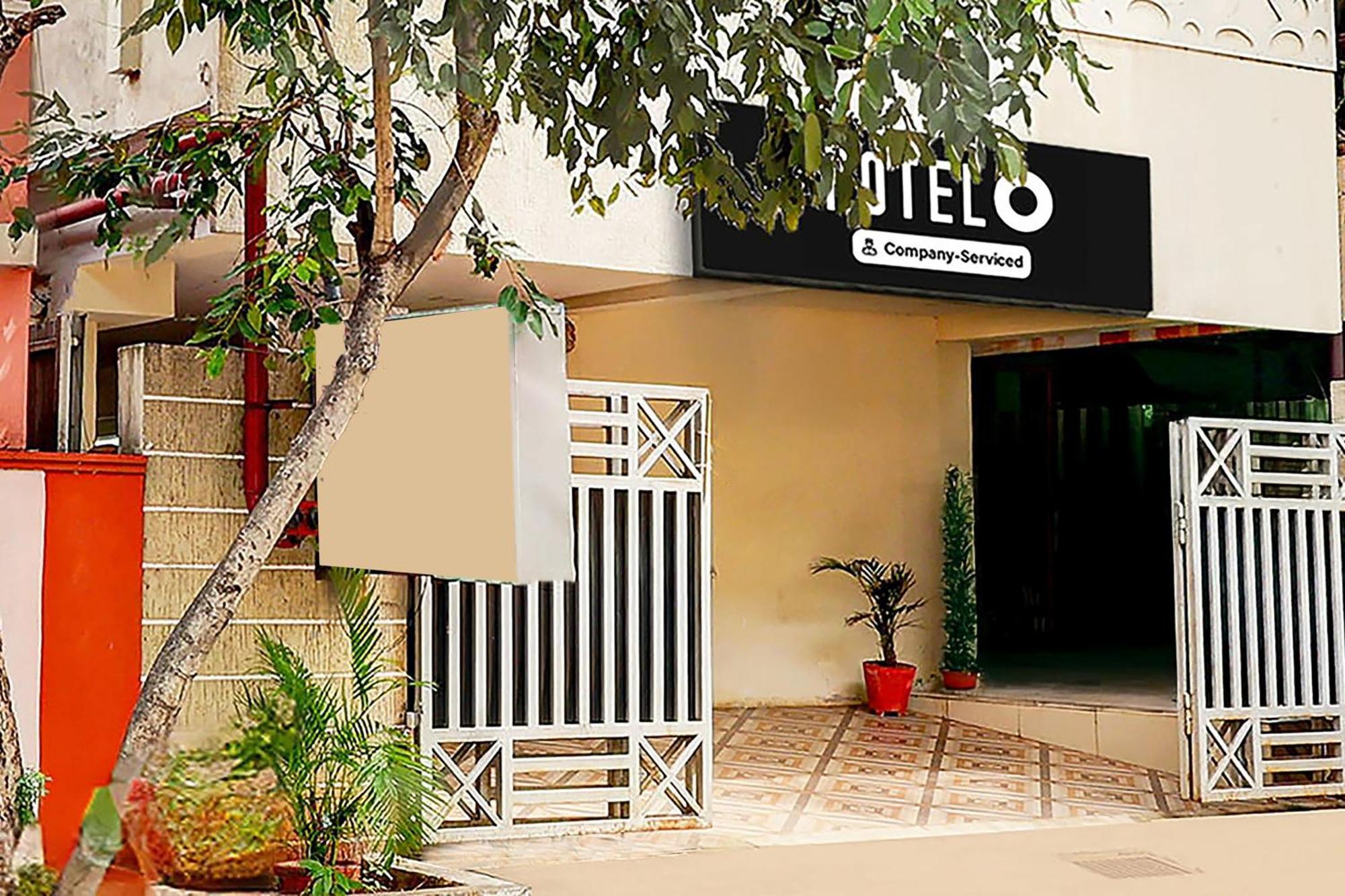 Super Hotel O Mahanadu Formerly Akshaya Bheemas Виджаявада Экстерьер фото