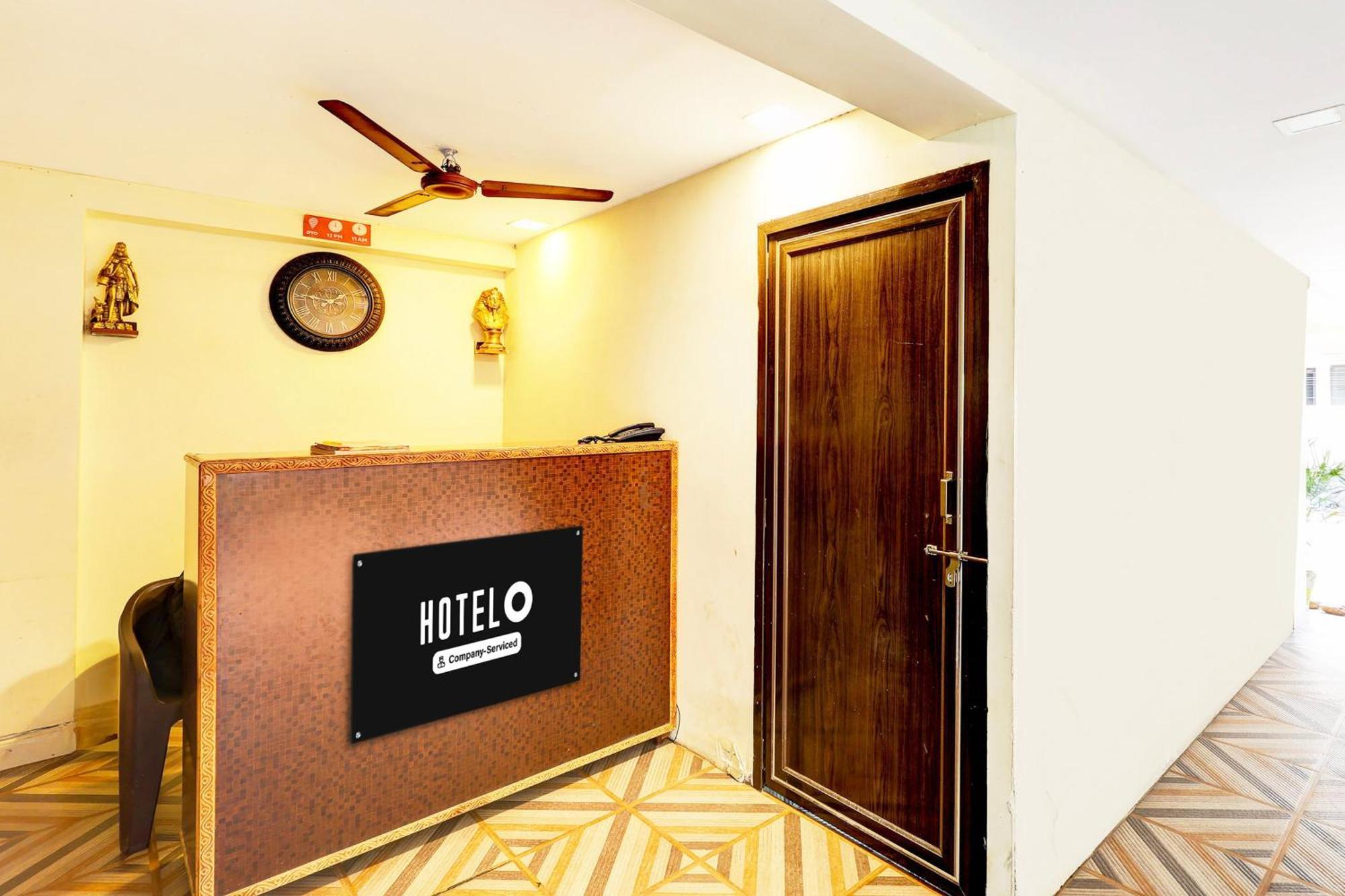Super Hotel O Mahanadu Formerly Akshaya Bheemas Виджаявада Экстерьер фото
